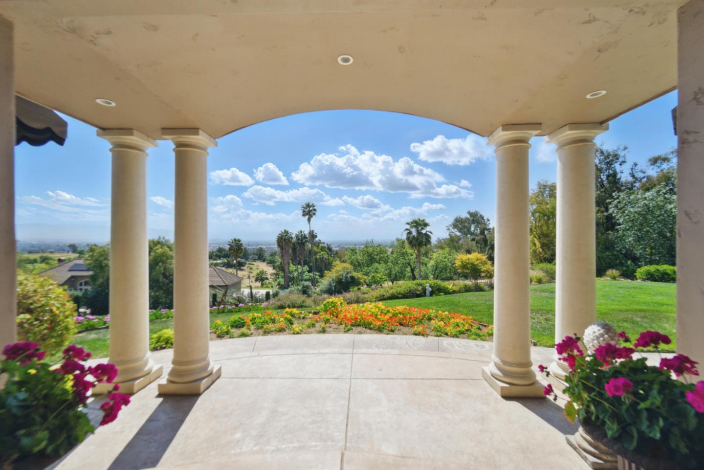 Detail Gallery Image 82 of 111 For 2302 E Valley Ct, San Jose,  CA 95148 - 4 Beds | 3/1 Baths