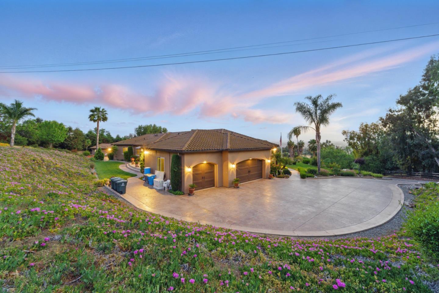 Detail Gallery Image 89 of 111 For 2302 E Valley Ct, San Jose,  CA 95148 - 4 Beds | 3/1 Baths