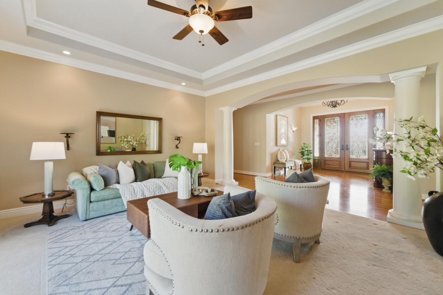Detail Gallery Image 9 of 111 For 2302 E Valley Ct, San Jose,  CA 95148 - 4 Beds | 3/1 Baths