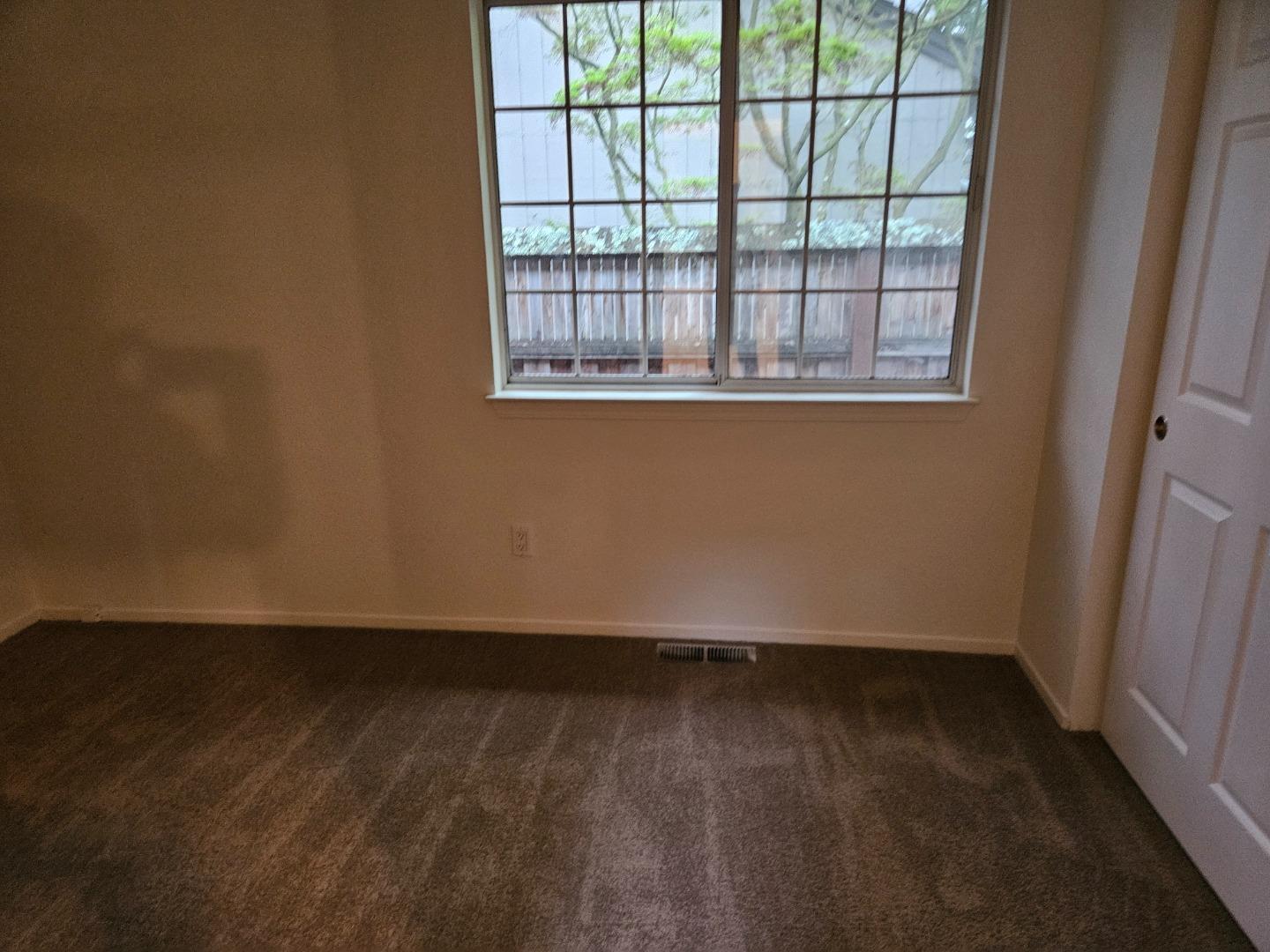 Detail Gallery Image 12 of 25 For Address Not Disclosed, Petaluma,  CA 94954 - 3 Beds | 2 Baths