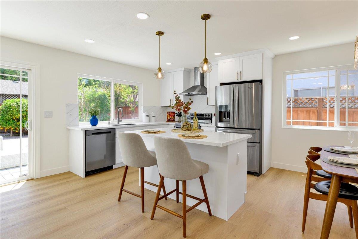Detail Gallery Image 18 of 73 For 104 Cherry Blossom Dr, San Jose,  CA 95123 - 4 Beds | 2 Baths