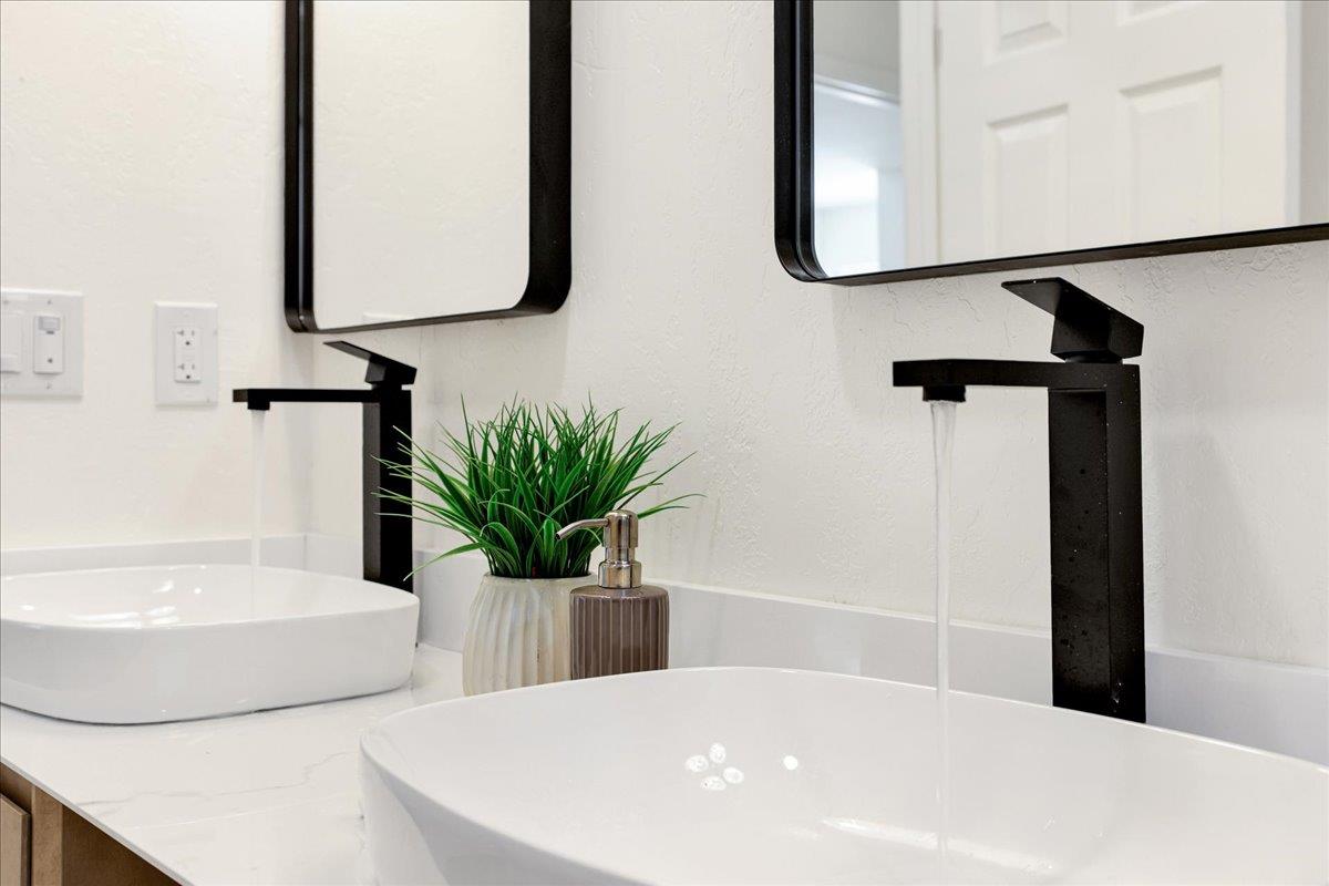 Detail Gallery Image 38 of 73 For 104 Cherry Blossom Dr, San Jose,  CA 95123 - 4 Beds | 2 Baths