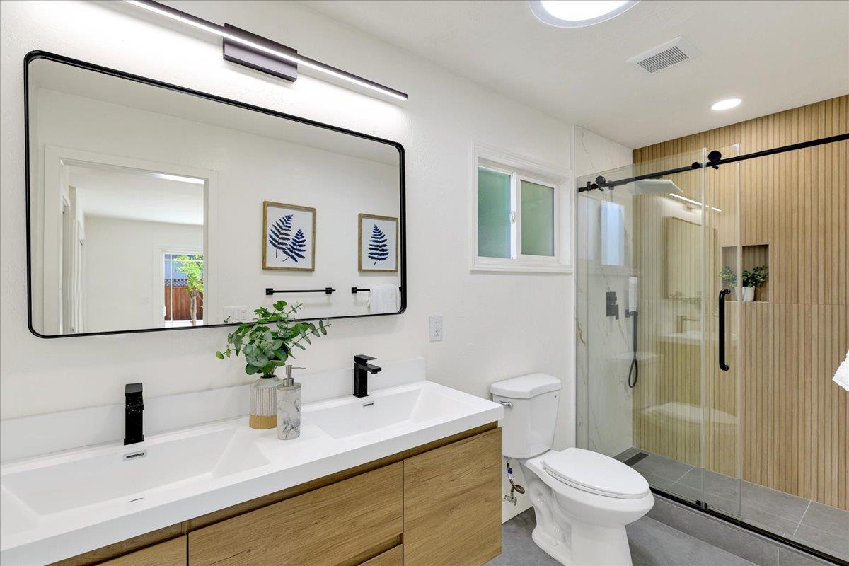 Detail Gallery Image 49 of 73 For 104 Cherry Blossom Dr, San Jose,  CA 95123 - 4 Beds | 2 Baths