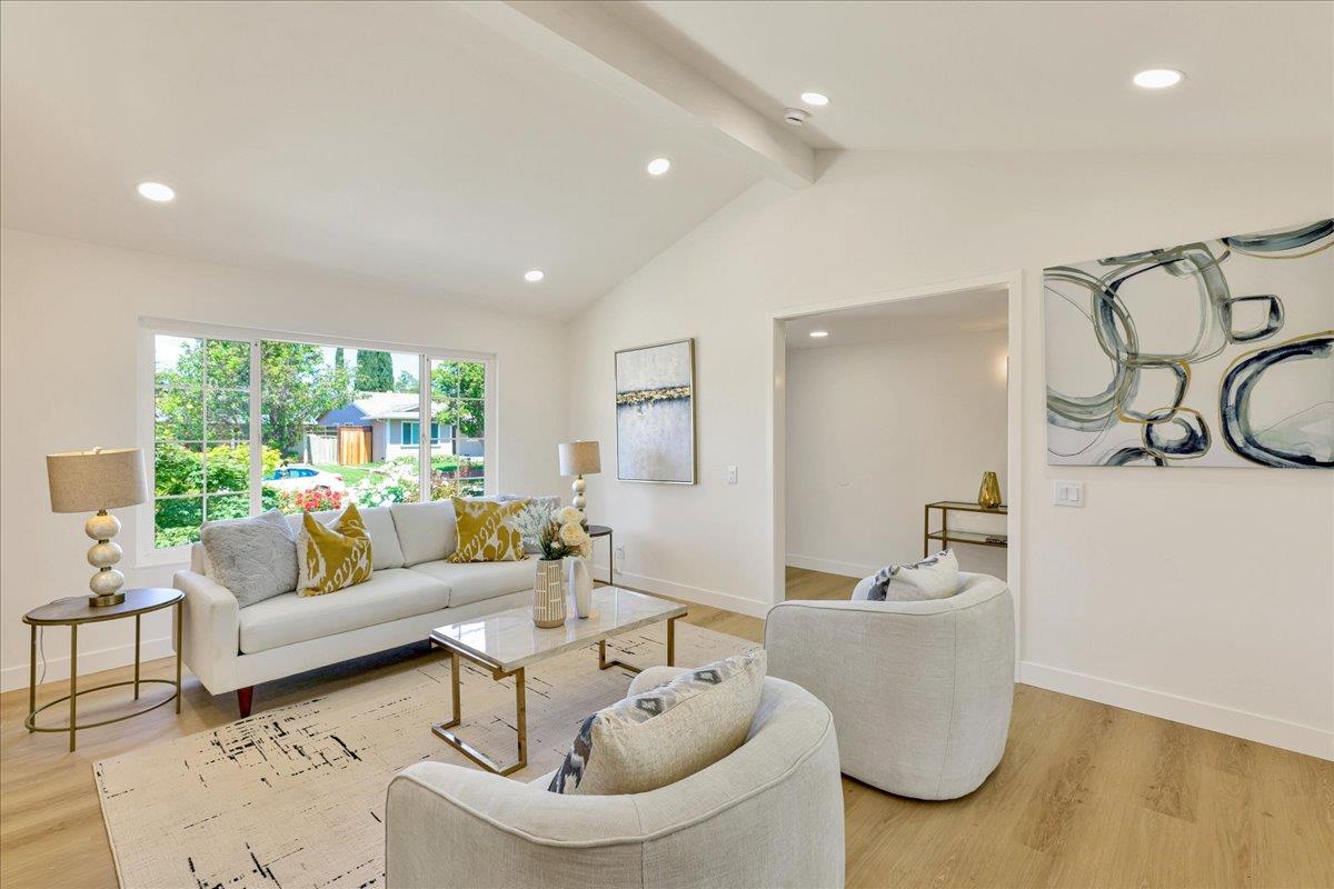 Detail Gallery Image 8 of 73 For 104 Cherry Blossom Dr, San Jose,  CA 95123 - 4 Beds | 2 Baths