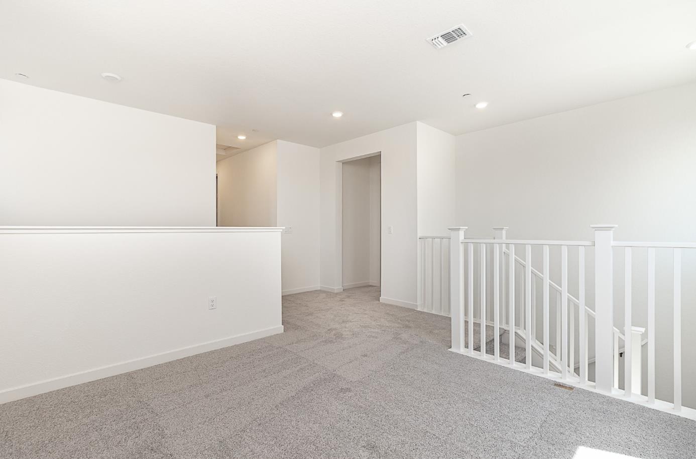 Detail Gallery Image 16 of 22 For 3049 Benetti St, Lathrop,  CA 95330 - 4 Beds | 3/2 Baths