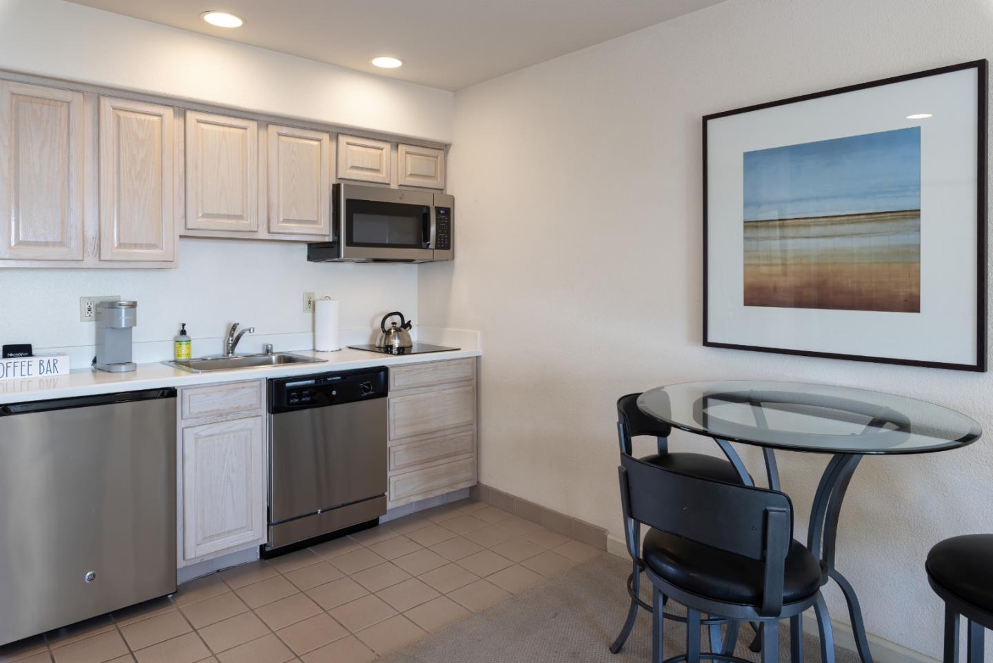 Detail Gallery Image 19 of 32 For 302 Seascape Resort Dr, Aptos,  CA 95003 - 1 Beds | 1 Baths