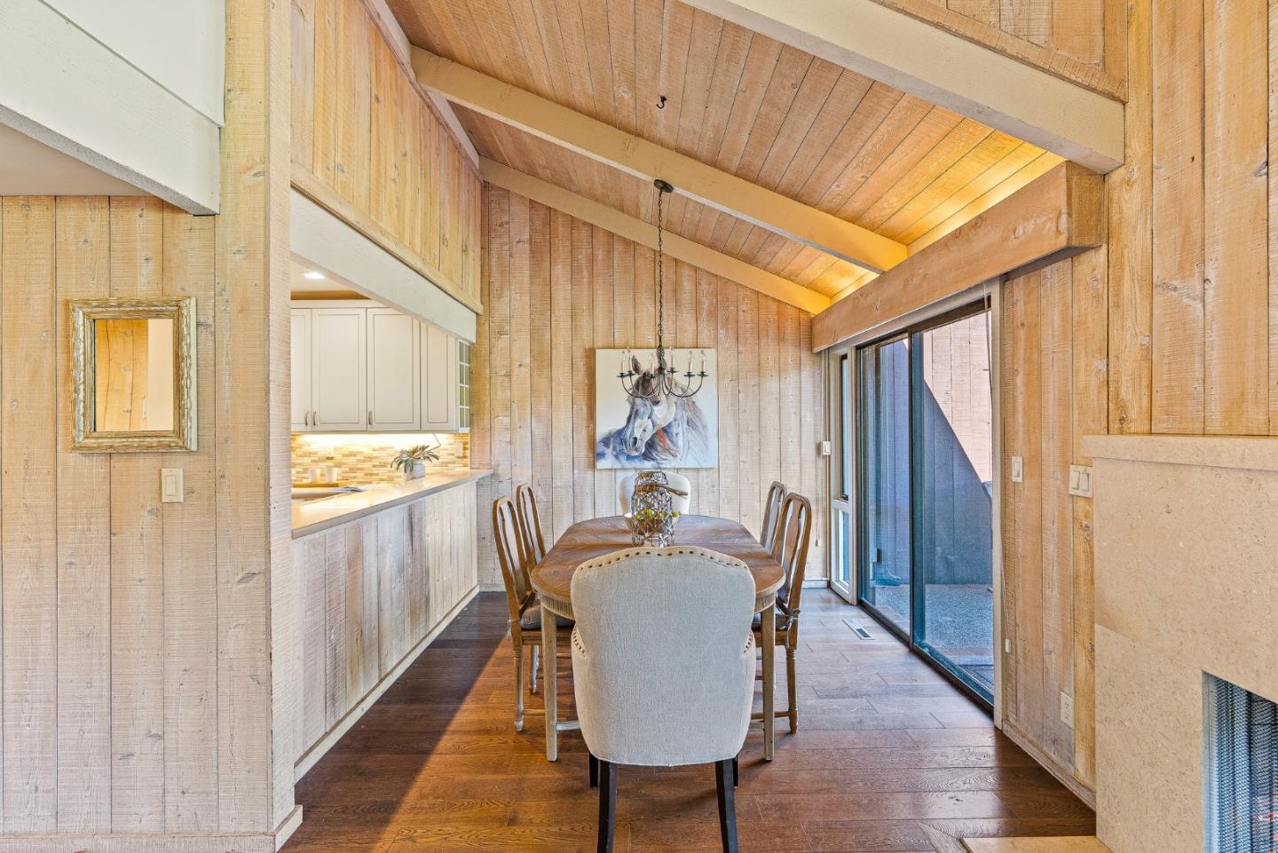 Detail Gallery Image 8 of 39 For 7026 Valley Greens Cir #2,  Carmel,  CA 93923 - 3 Beds | 3 Baths