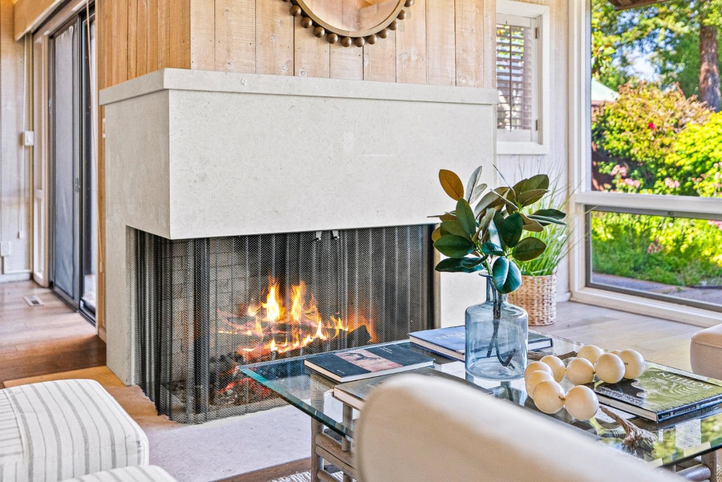 Detail Gallery Image 9 of 39 For 7026 Valley Greens Cir #2,  Carmel,  CA 93923 - 3 Beds | 3 Baths