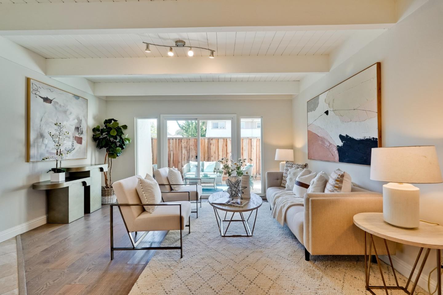 Detail Gallery Image 13 of 70 For 10465 Mary Ave, Cupertino,  CA 95014 - 2 Beds | 1/1 Baths