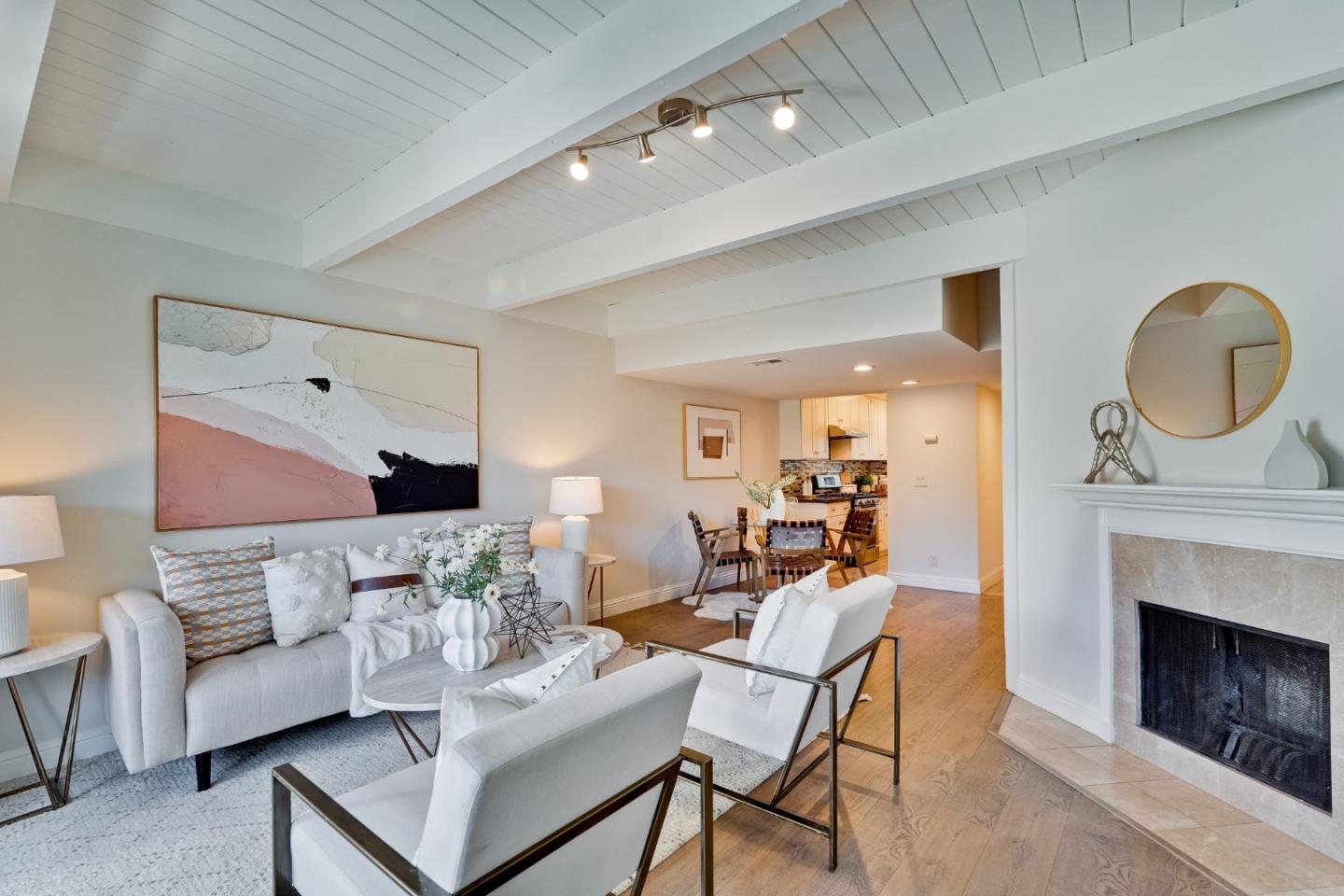 Detail Gallery Image 16 of 70 For 10465 Mary Ave, Cupertino,  CA 95014 - 2 Beds | 1/1 Baths