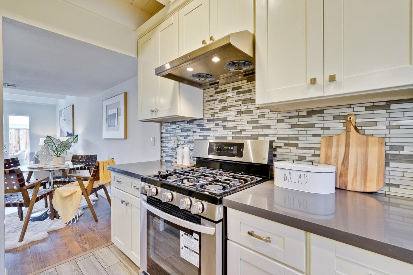 Detail Gallery Image 24 of 70 For 10465 Mary Ave, Cupertino,  CA 95014 - 2 Beds | 1/1 Baths
