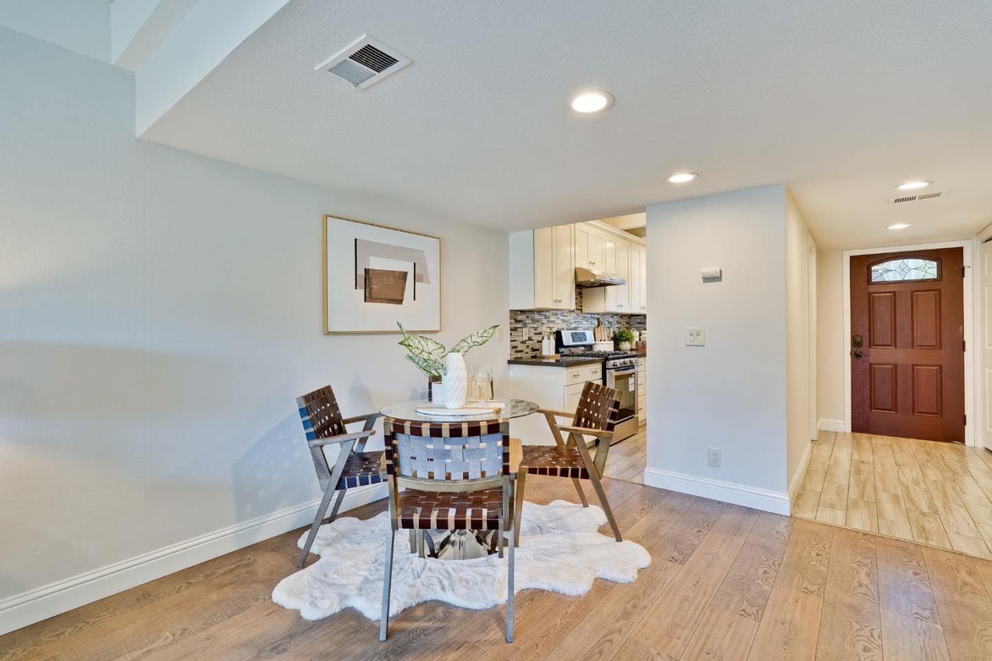 Detail Gallery Image 30 of 70 For 10465 Mary Ave, Cupertino,  CA 95014 - 2 Beds | 1/1 Baths