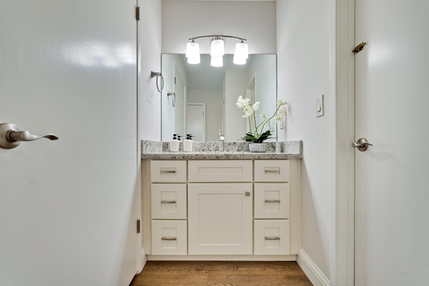 Detail Gallery Image 42 of 70 For 10465 Mary Ave, Cupertino,  CA 95014 - 2 Beds | 1/1 Baths