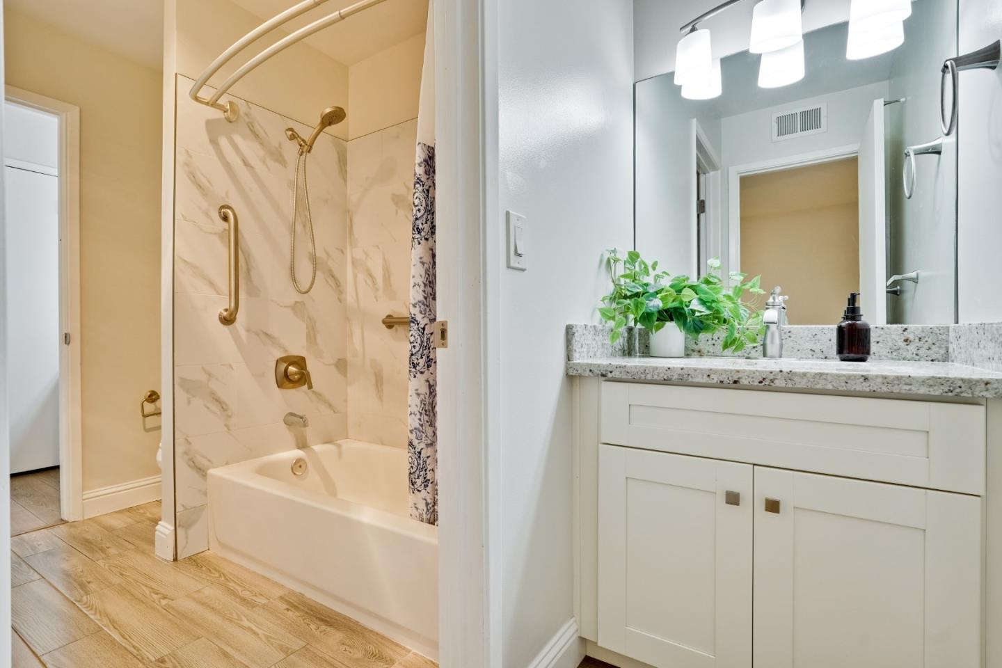 Detail Gallery Image 45 of 70 For 10465 Mary Ave, Cupertino,  CA 95014 - 2 Beds | 1/1 Baths