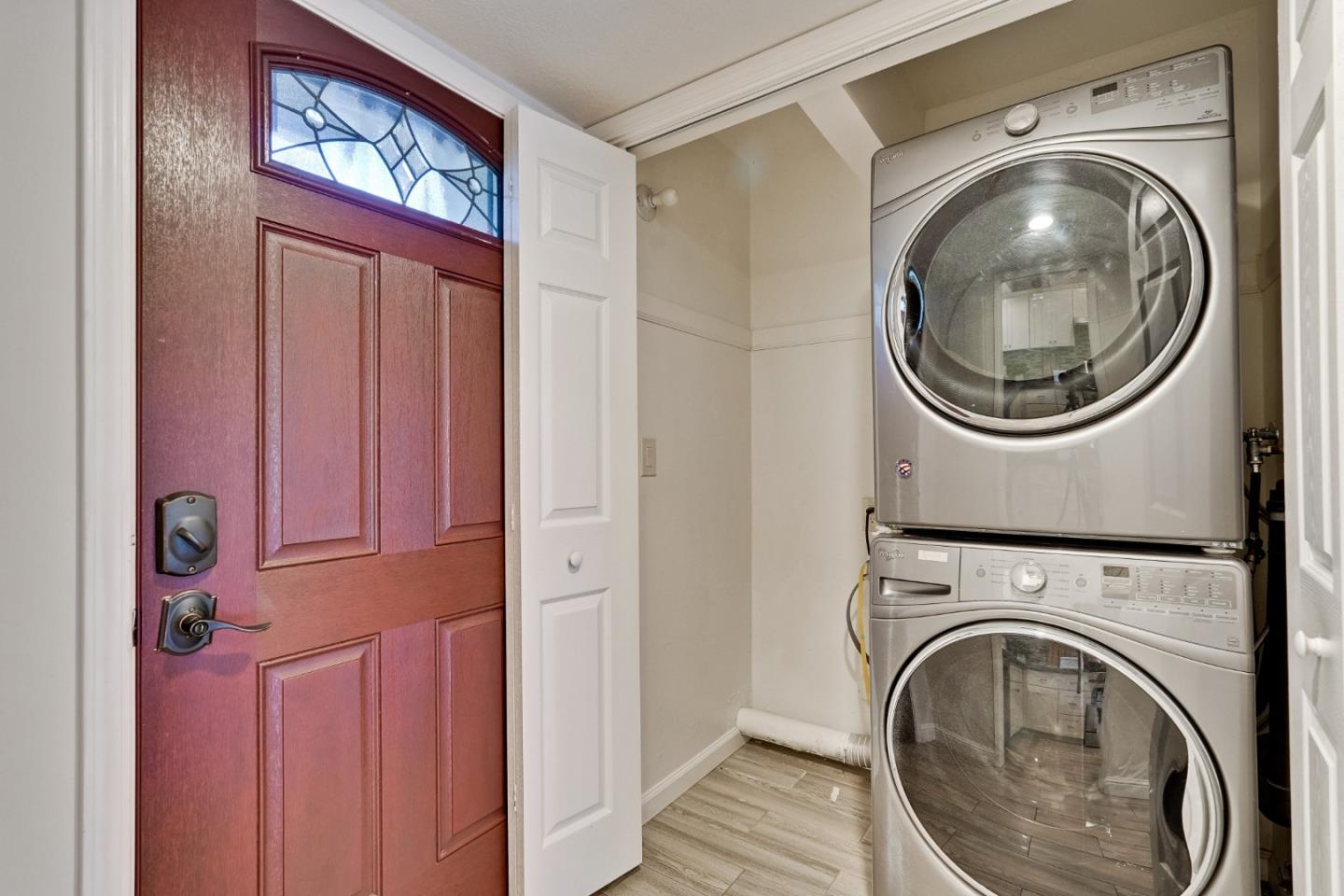 Detail Gallery Image 57 of 70 For 10465 Mary Ave, Cupertino,  CA 95014 - 2 Beds | 1/1 Baths