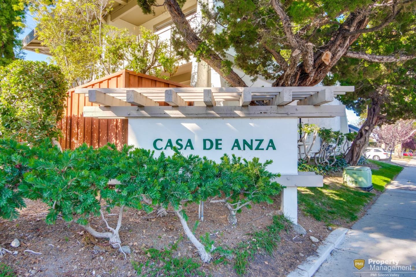 Detail Gallery Image 63 of 70 For 10465 Mary Ave, Cupertino,  CA 95014 - 2 Beds | 1/1 Baths