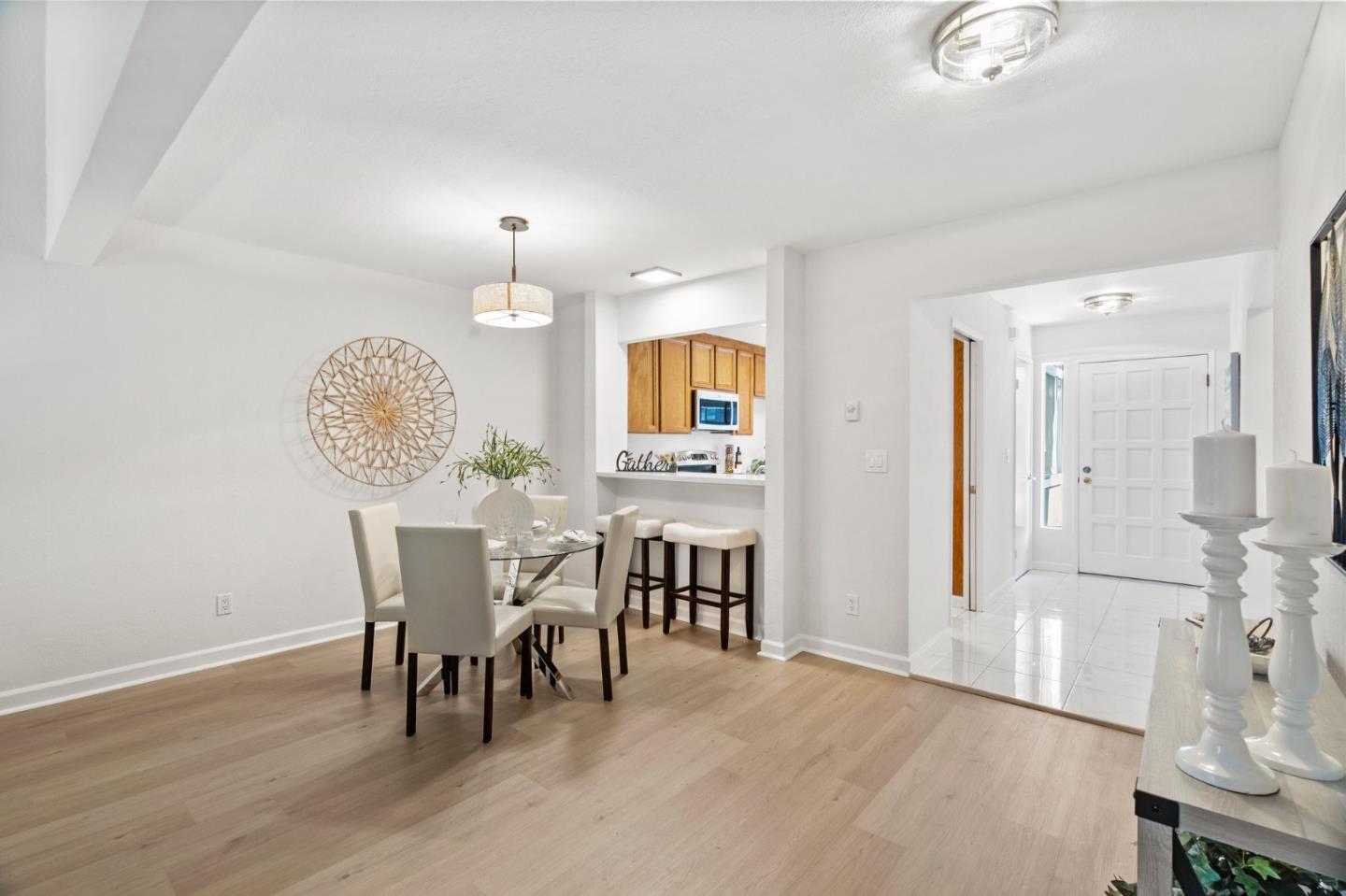Detail Gallery Image 12 of 51 For 1093 Prevost Ct, San Jose,  CA 95125 - 2 Beds | 2 Baths