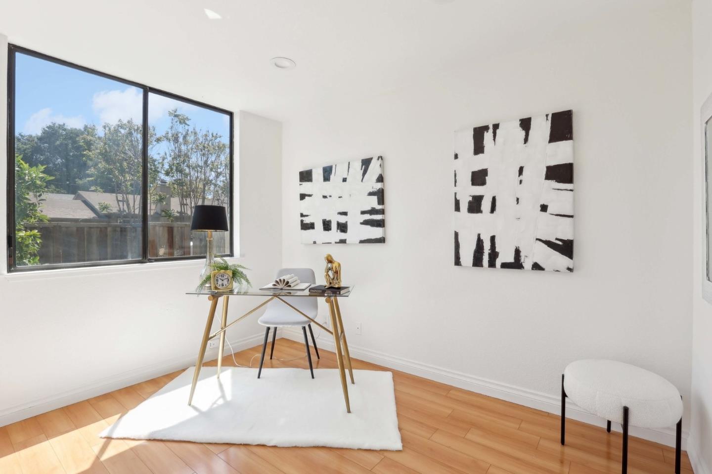Detail Gallery Image 17 of 45 For 264 W California Ave a,  Sunnyvale,  CA 94086 - 3 Beds | 2/1 Baths