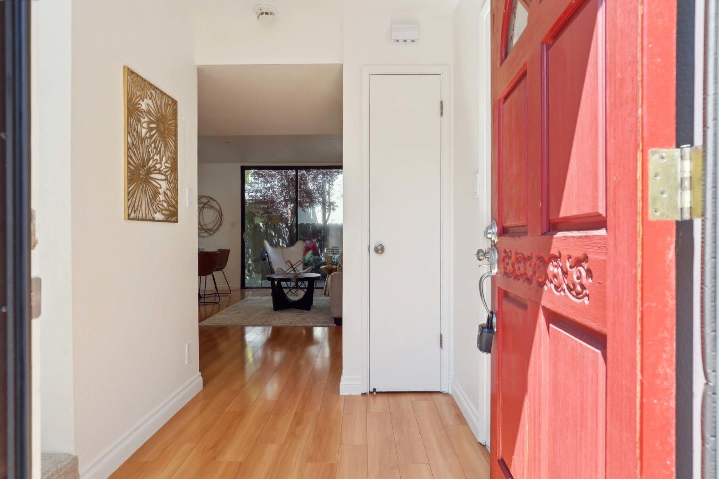 Detail Gallery Image 4 of 45 For 264 W California Ave a,  Sunnyvale,  CA 94086 - 3 Beds | 2/1 Baths