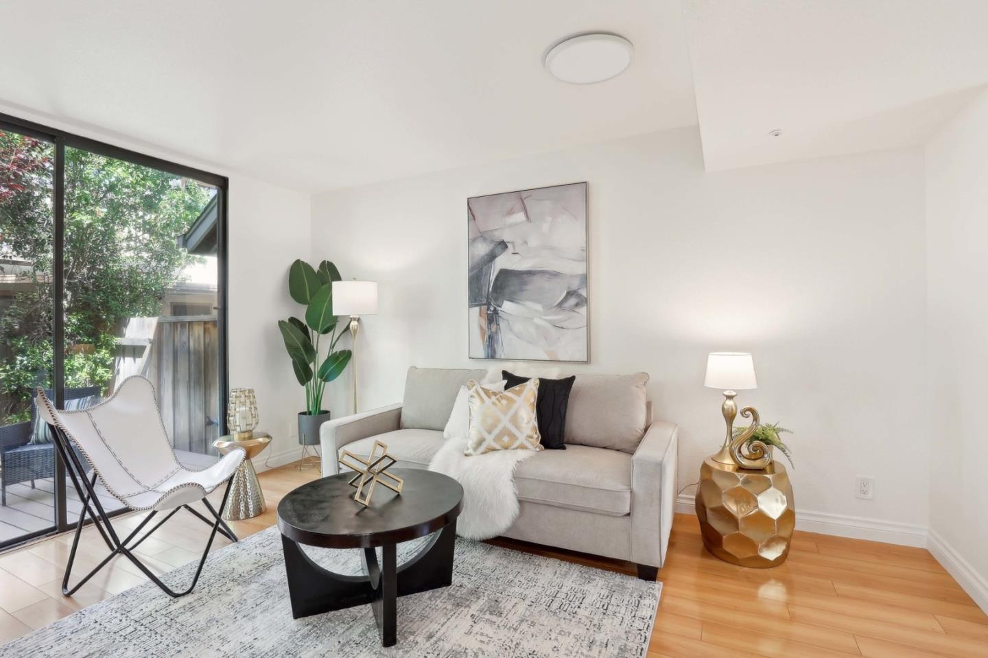 Detail Gallery Image 6 of 45 For 264 W California Ave a,  Sunnyvale,  CA 94086 - 3 Beds | 2/1 Baths