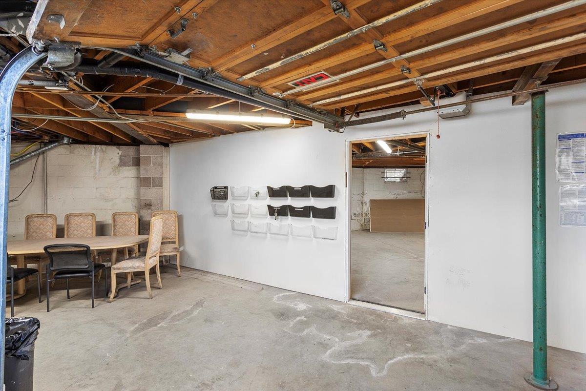 Detail Gallery Image 26 of 76 For 22325 Meekland Ave, Hayward,  CA 94541 - – Beds | – Baths