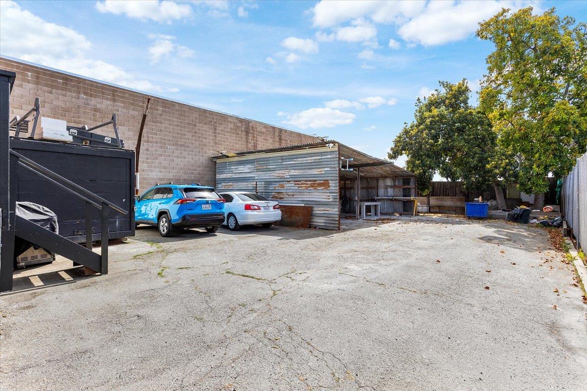 Detail Gallery Image 28 of 76 For 22325 Meekland Ave, Hayward,  CA 94541 - – Beds | – Baths