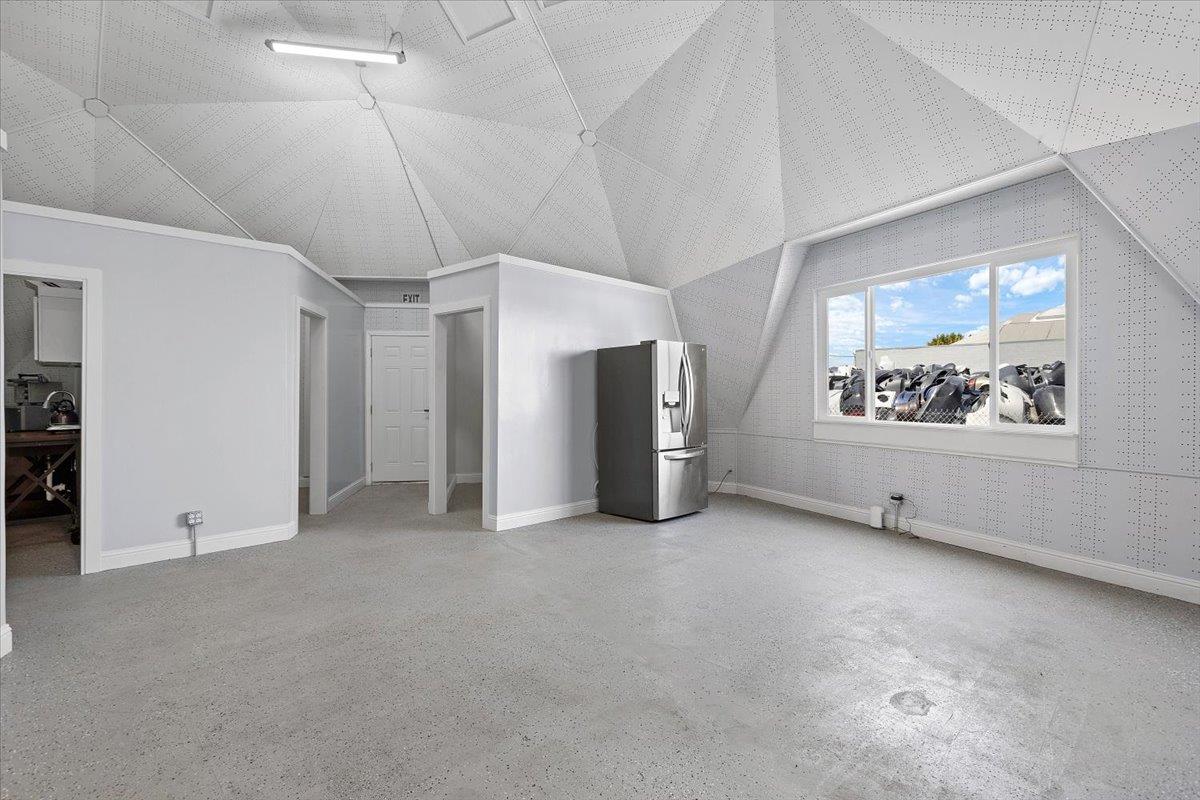 Detail Gallery Image 52 of 76 For 22325 Meekland Ave, Hayward,  CA 94541 - – Beds | – Baths