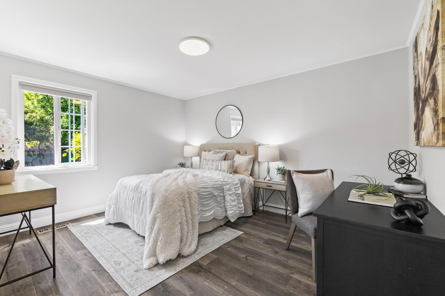 Detail Gallery Image 17 of 45 For 1096 Hawthorne Dr, San Mateo,  CA 94402 - 3 Beds | 2 Baths