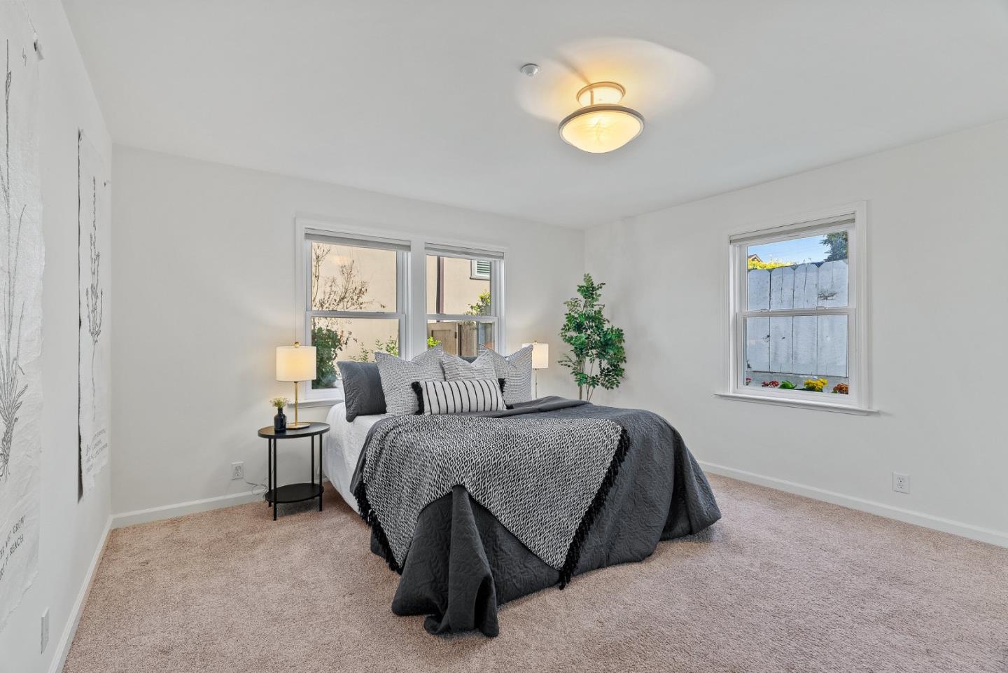 Detail Gallery Image 17 of 31 For 1031 Balboa Ave, Pacific Grove,  CA 93950 - 2 Beds | 2 Baths