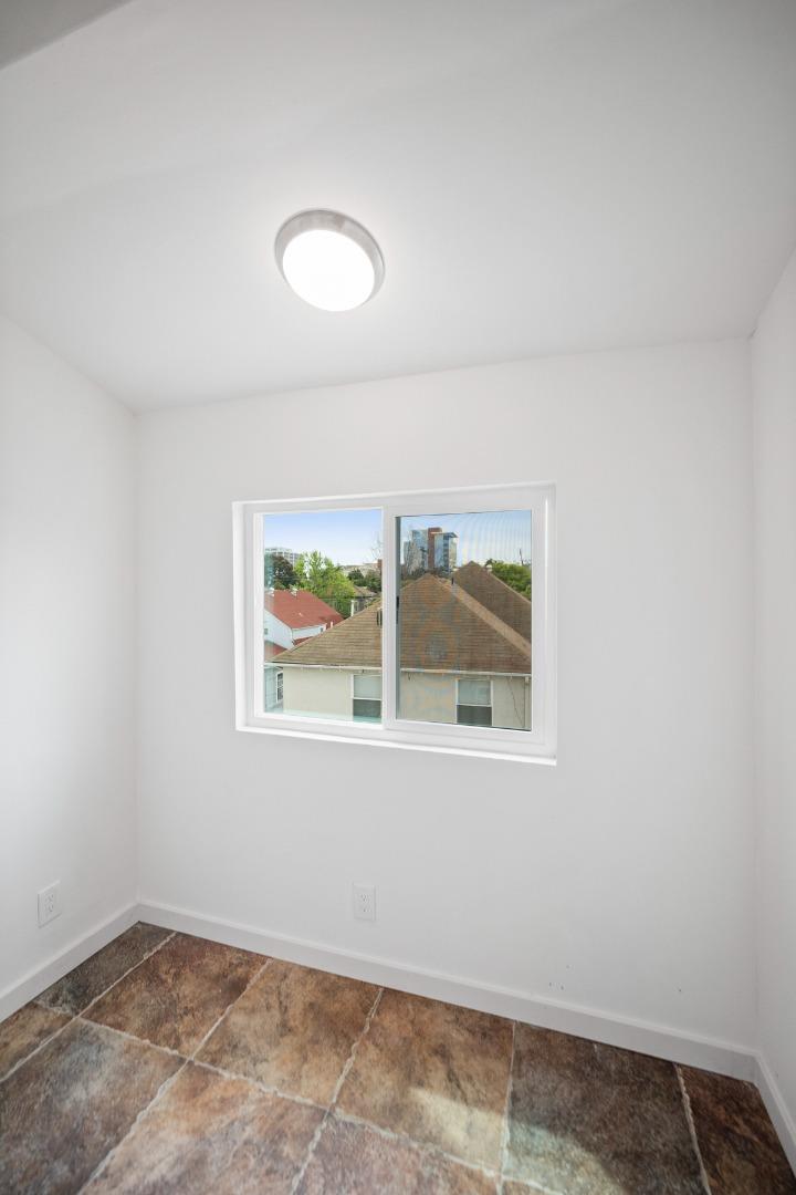 Detail Gallery Image 20 of 43 For 441 W Macarthur Blvd, Oakland,  CA 94609 - – Beds | – Baths