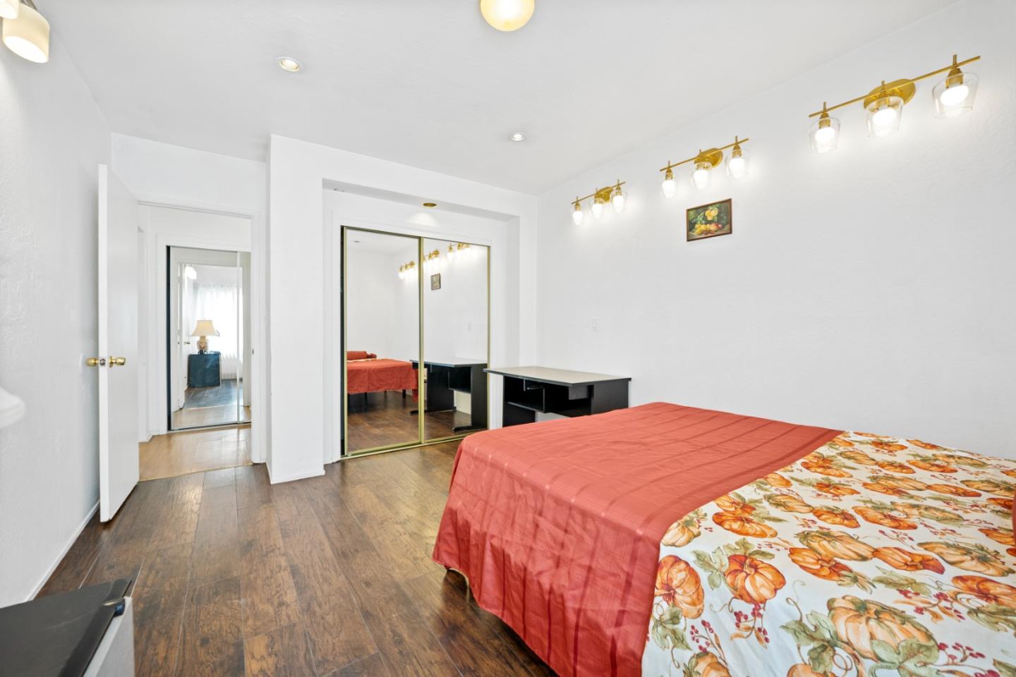 Detail Gallery Image 22 of 43 For 441 W Macarthur Blvd, Oakland,  CA 94609 - – Beds | – Baths