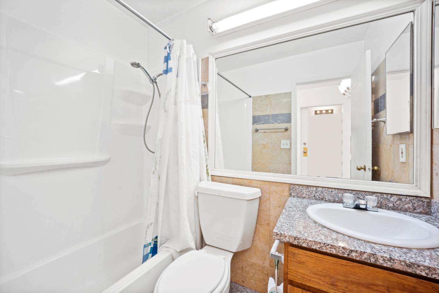 Detail Gallery Image 23 of 43 For 441 W Macarthur Blvd, Oakland,  CA 94609 - – Beds | – Baths