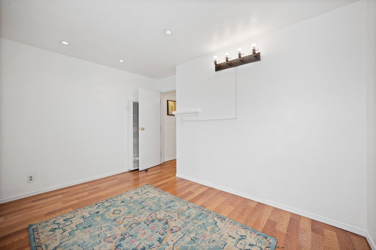 Detail Gallery Image 26 of 43 For 441 W Macarthur Blvd, Oakland,  CA 94609 - – Beds | – Baths