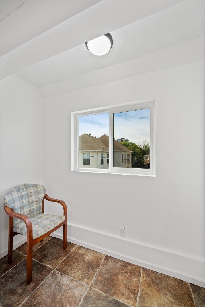 Detail Gallery Image 27 of 43 For 441 W Macarthur Blvd, Oakland,  CA 94609 - – Beds | – Baths