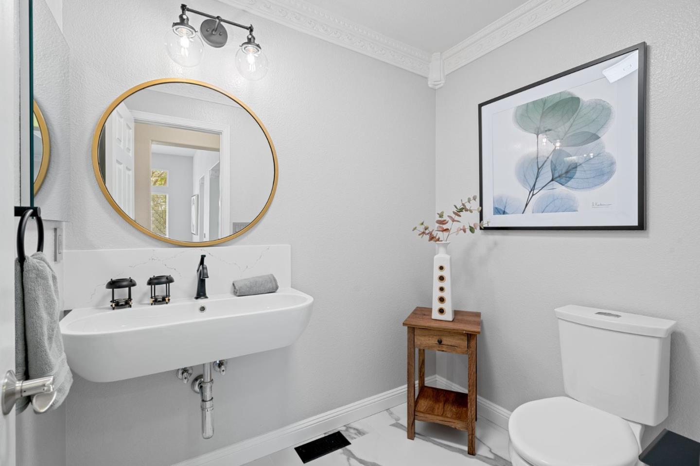 Detail Gallery Image 21 of 52 For 165 Golden Eagle Ln, Brisbane,  CA 94005 - 4 Beds | 2/1 Baths