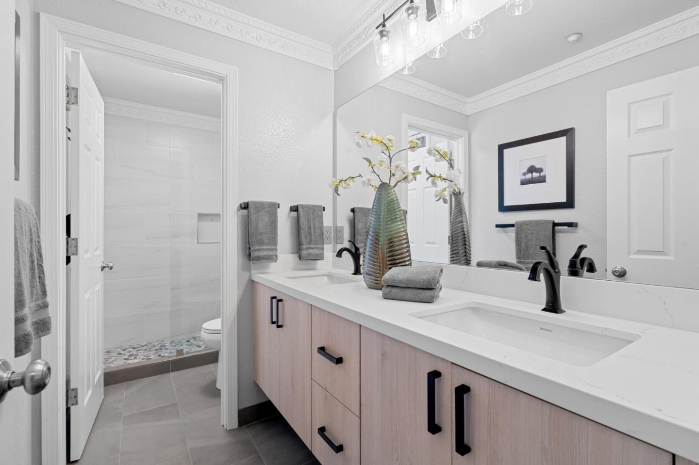 Detail Gallery Image 40 of 52 For 165 Golden Eagle Ln, Brisbane,  CA 94005 - 4 Beds | 2/1 Baths
