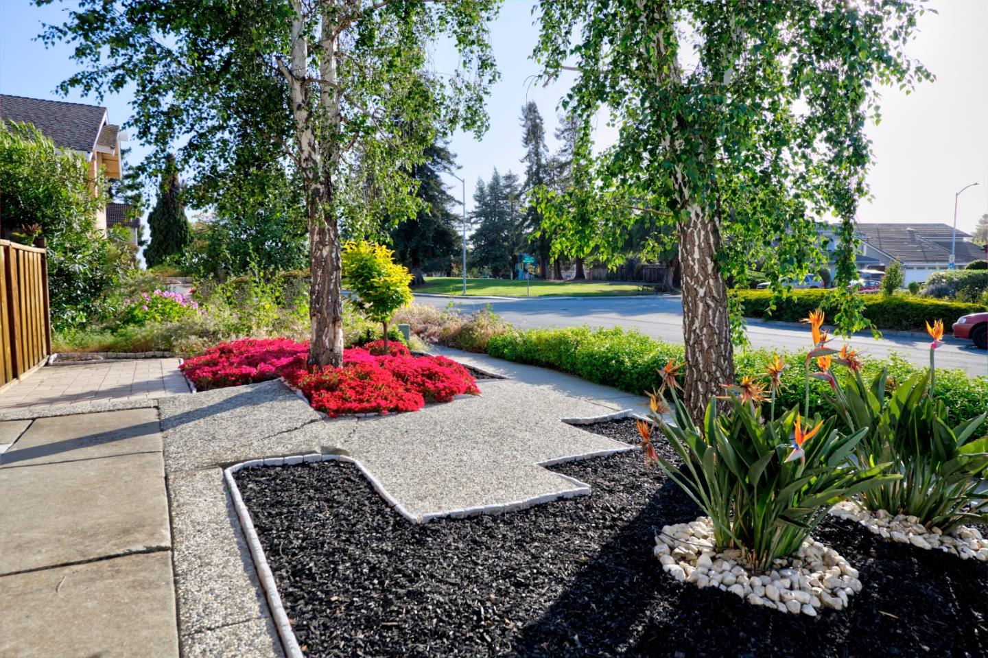 Detail Gallery Image 3 of 58 For 4330 Peregrine Way, Fremont,  CA 94555 - 5 Beds | 3 Baths