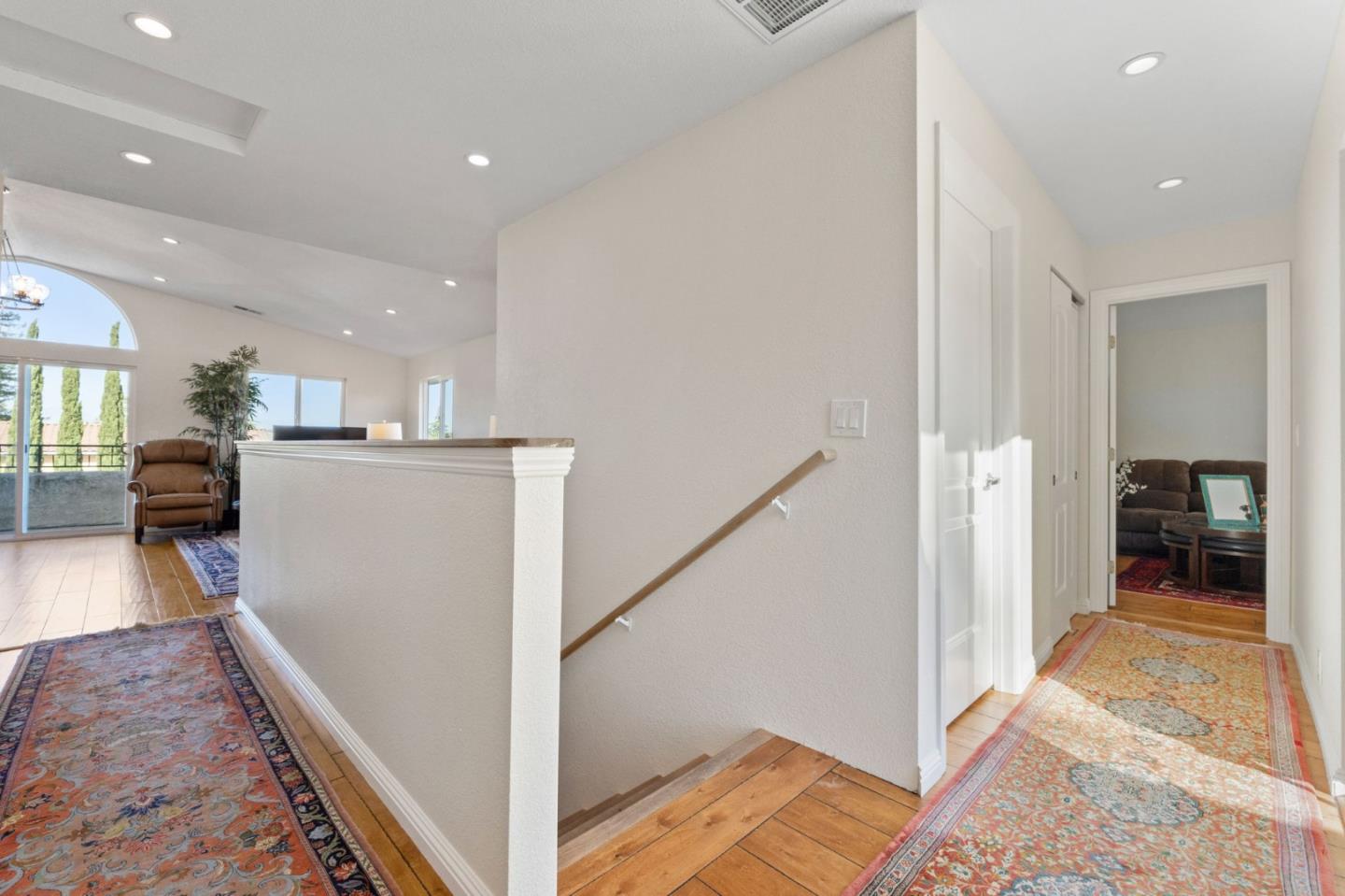 Detail Gallery Image 35 of 64 For 6543 Skyfarm Dr, San Jose,  CA 95120 - 5 Beds | 3 Baths