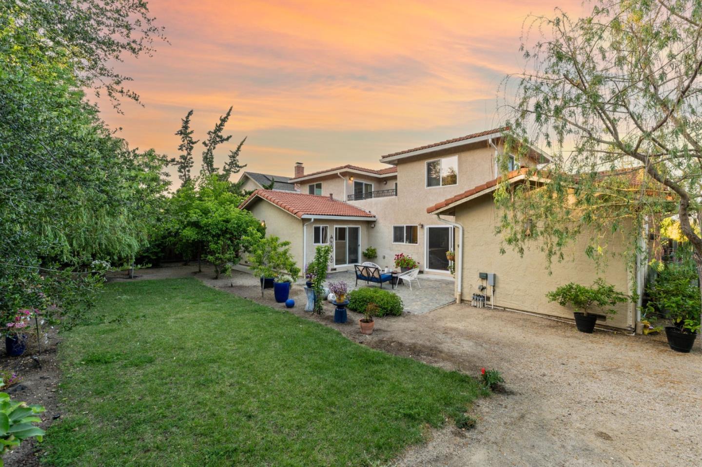 Detail Gallery Image 55 of 64 For 6543 Skyfarm Dr, San Jose,  CA 95120 - 5 Beds | 3 Baths