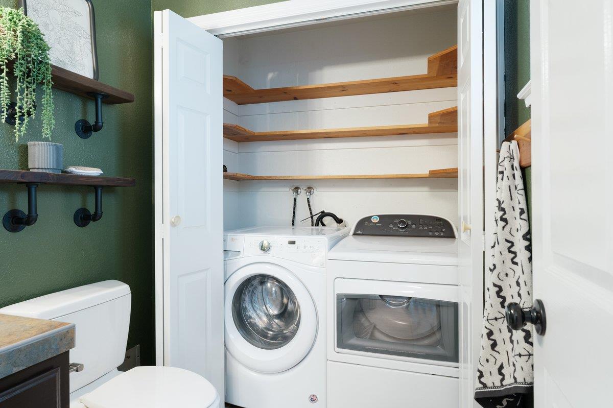 Detail Gallery Image 15 of 44 For 1473 Pami Ln, Santa Cruz,  CA 95062 - 2 Beds | 2/1 Baths