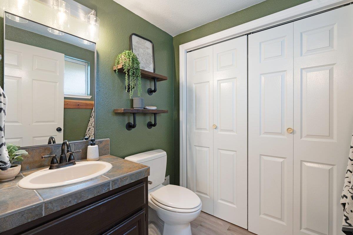 Detail Gallery Image 16 of 44 For 1473 Pami Ln, Santa Cruz,  CA 95062 - 2 Beds | 2/1 Baths