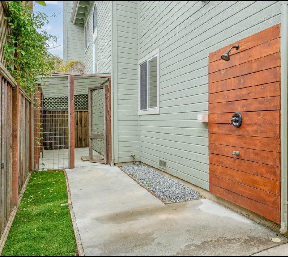Detail Gallery Image 29 of 44 For 1473 Pami Ln, Santa Cruz,  CA 95062 - 2 Beds | 2/1 Baths