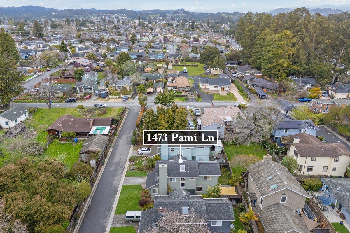 Detail Gallery Image 37 of 44 For 1473 Pami Ln, Santa Cruz,  CA 95062 - 2 Beds | 2/1 Baths