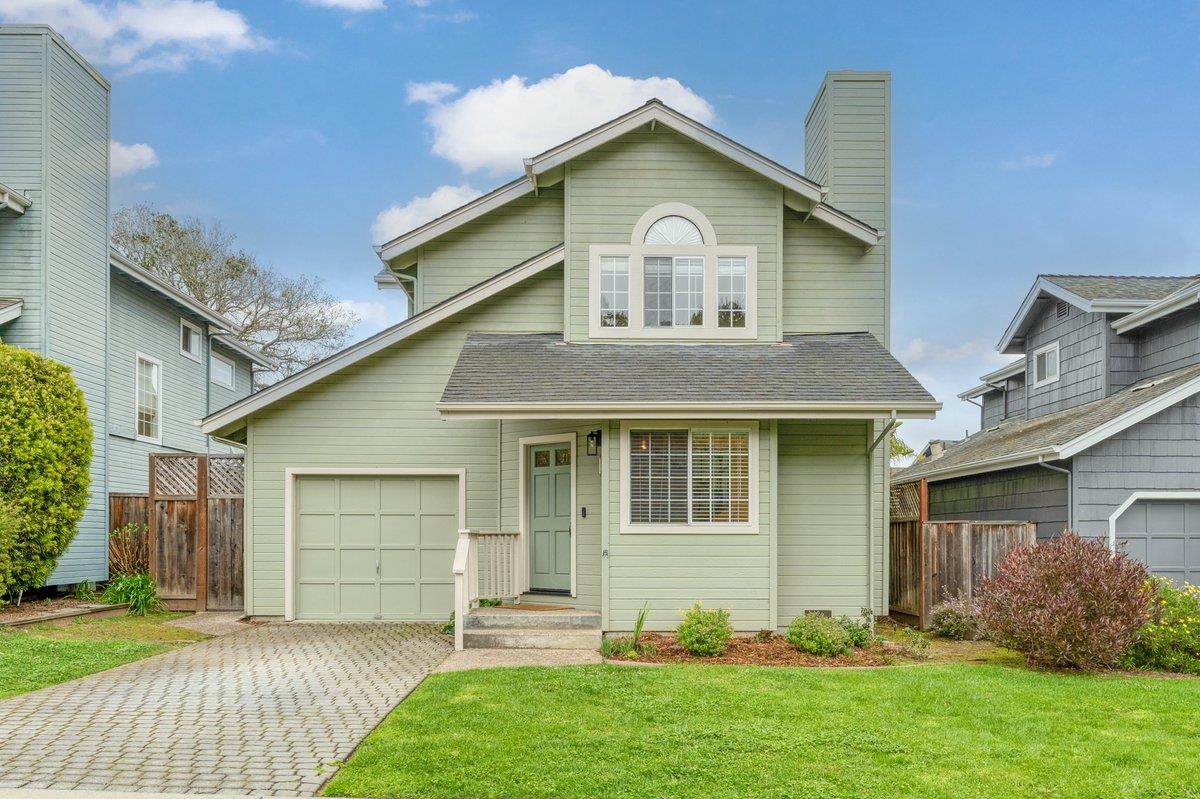 Detail Gallery Image 4 of 44 For 1473 Pami Ln, Santa Cruz,  CA 95062 - 2 Beds | 2/1 Baths