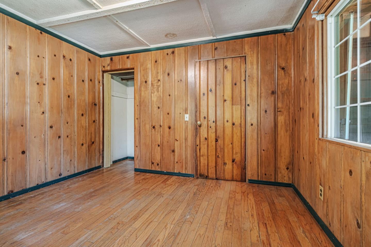 Detail Gallery Image 13 of 30 For 550 Scenic Way, Ben Lomond,  CA 95005 - 1 Beds | 1 Baths