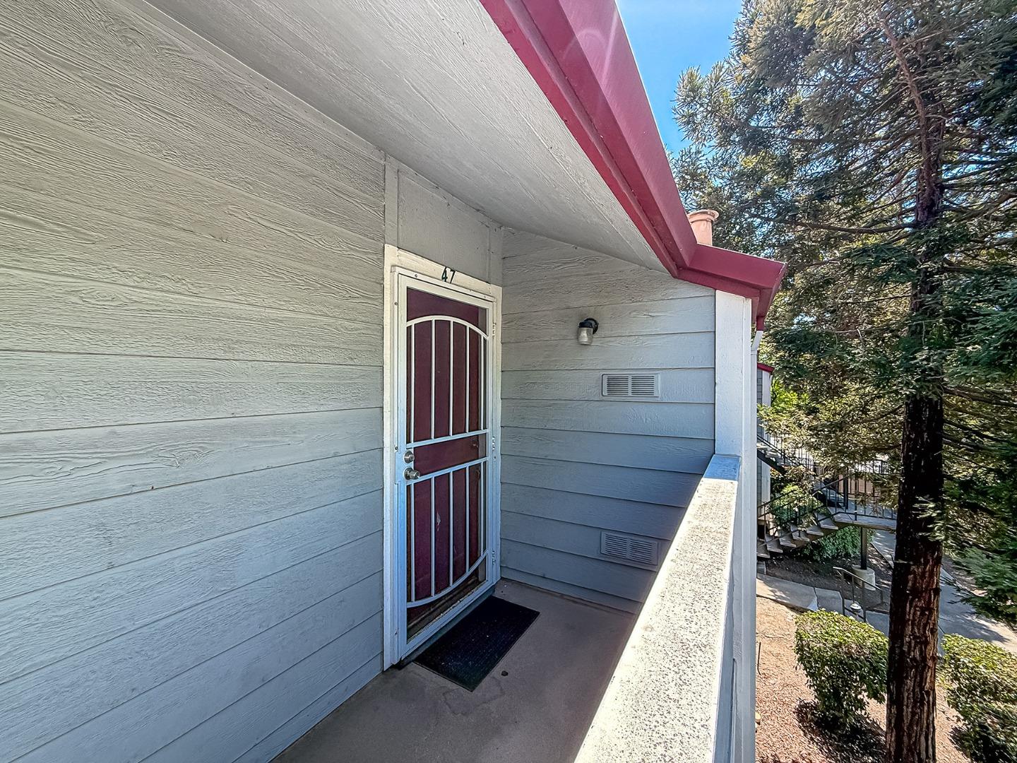 Detail Gallery Image 15 of 25 For 29629 Mountain Oak Ct #47,  Hayward,  CA 94544 - 1 Beds | 1 Baths