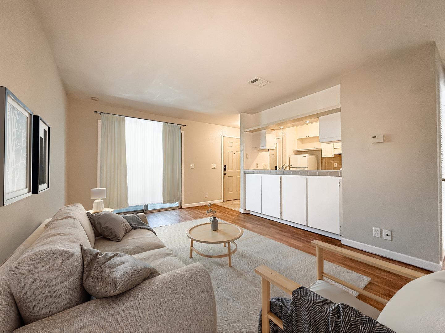 Detail Gallery Image 2 of 25 For 29629 Mountain Oak Ct #47,  Hayward,  CA 94544 - 1 Beds | 1 Baths