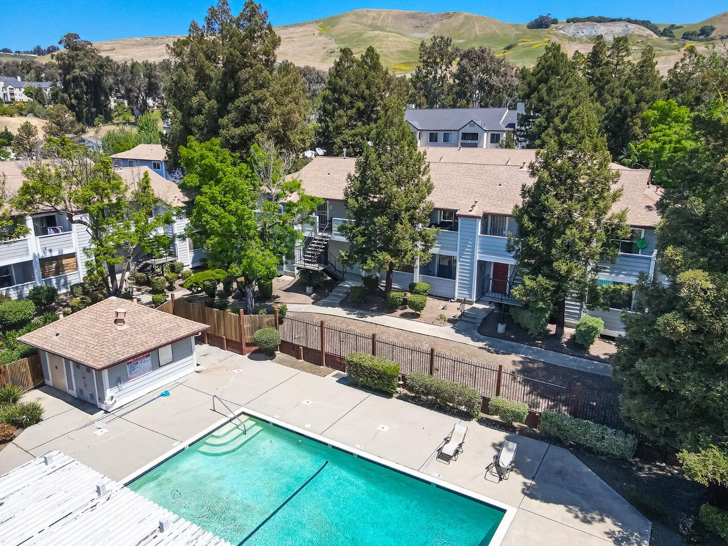 Detail Gallery Image 20 of 25 For 29629 Mountain Oak Ct #47,  Hayward,  CA 94544 - 1 Beds | 1 Baths