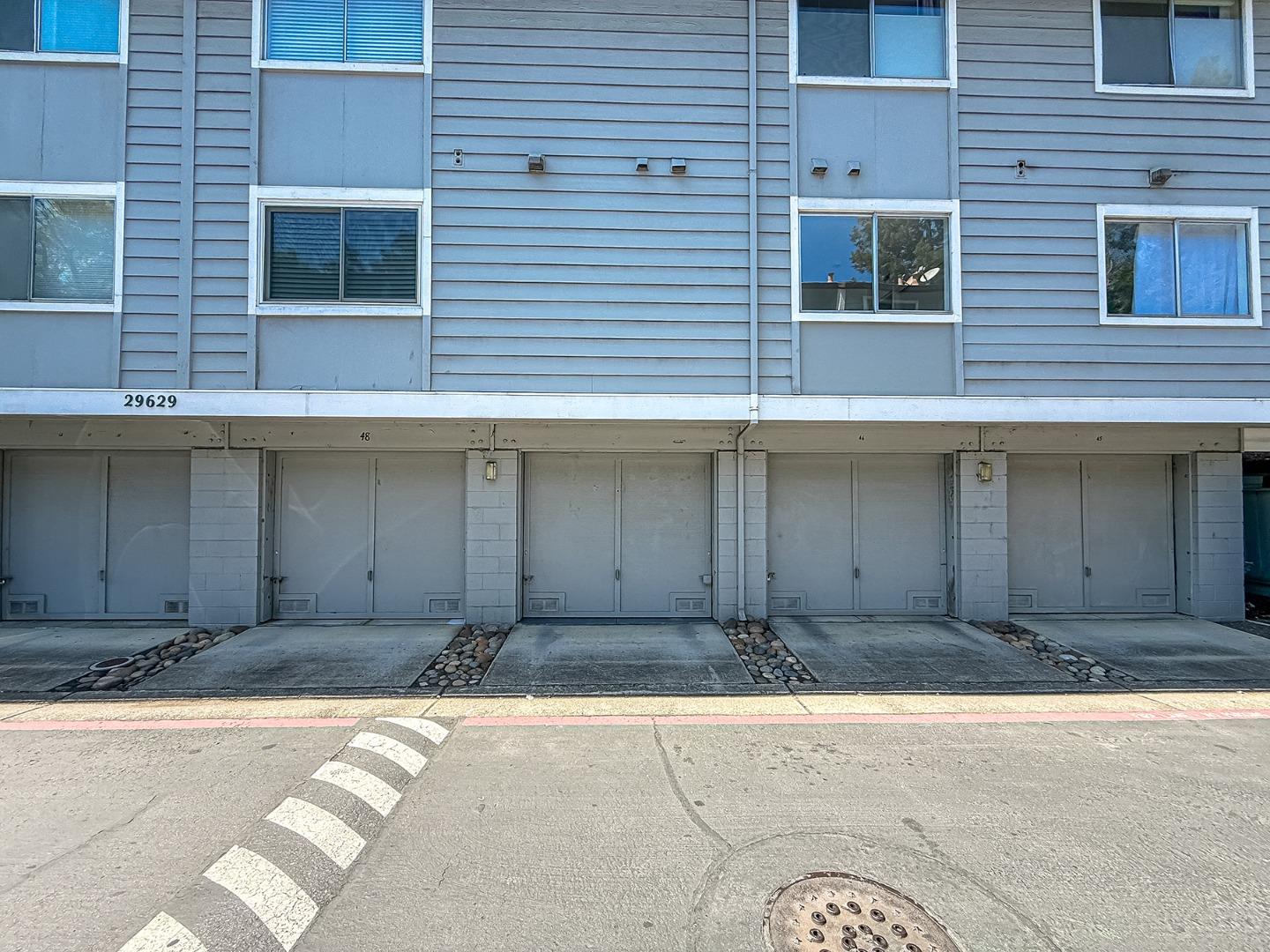 Detail Gallery Image 22 of 25 For 29629 Mountain Oak Ct #47,  Hayward,  CA 94544 - 1 Beds | 1 Baths