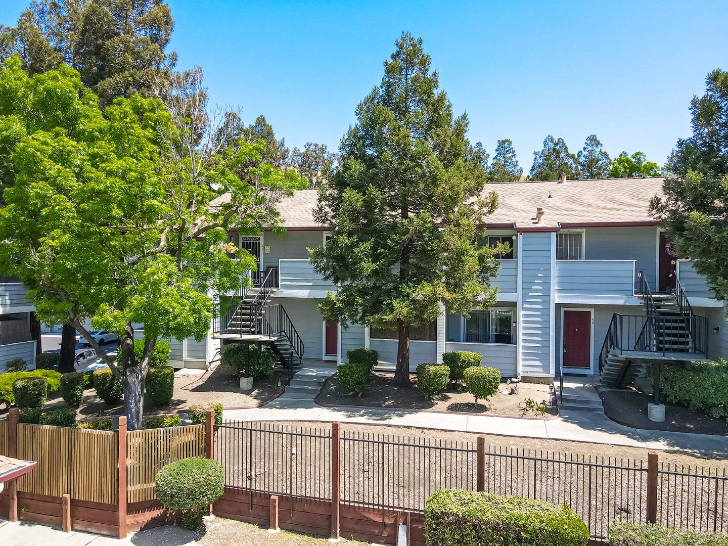 Detail Gallery Image 25 of 25 For 29629 Mountain Oak Ct #47,  Hayward,  CA 94544 - 1 Beds | 1 Baths